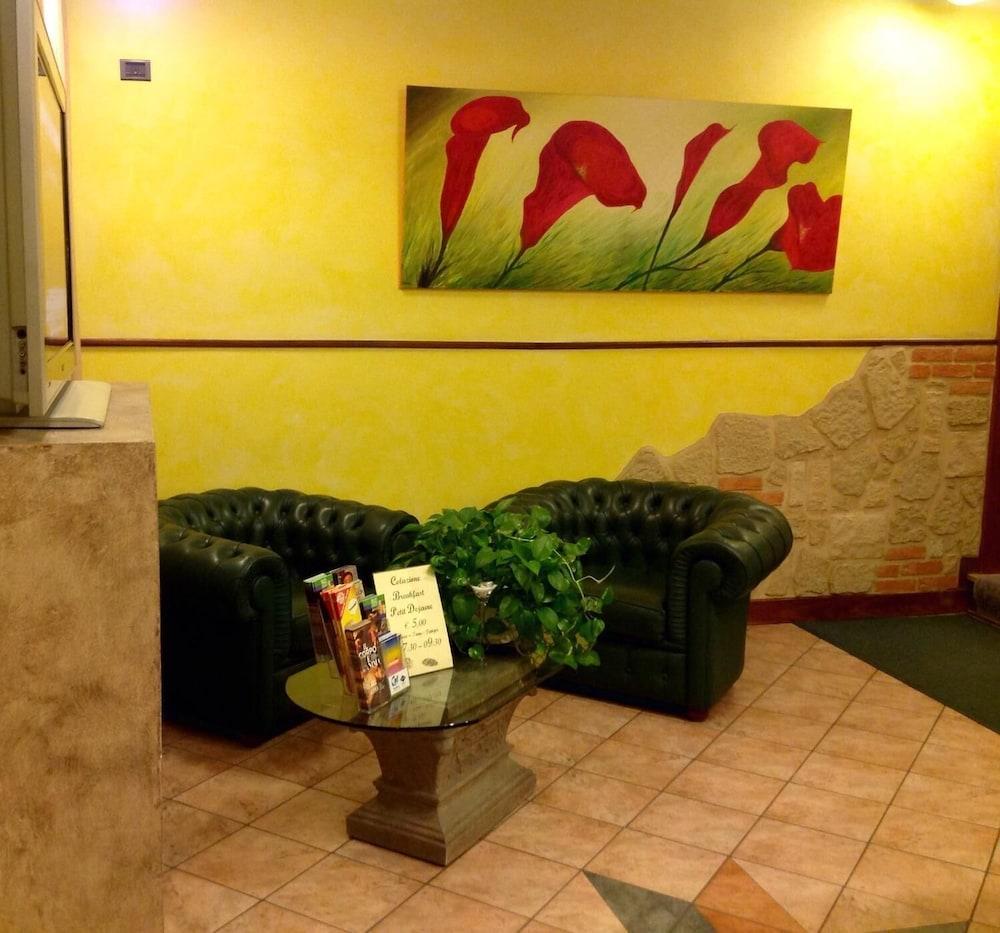 Hotel Toscana ปาล์มเดดเซิร์ท ภายนอก รูปภาพ
